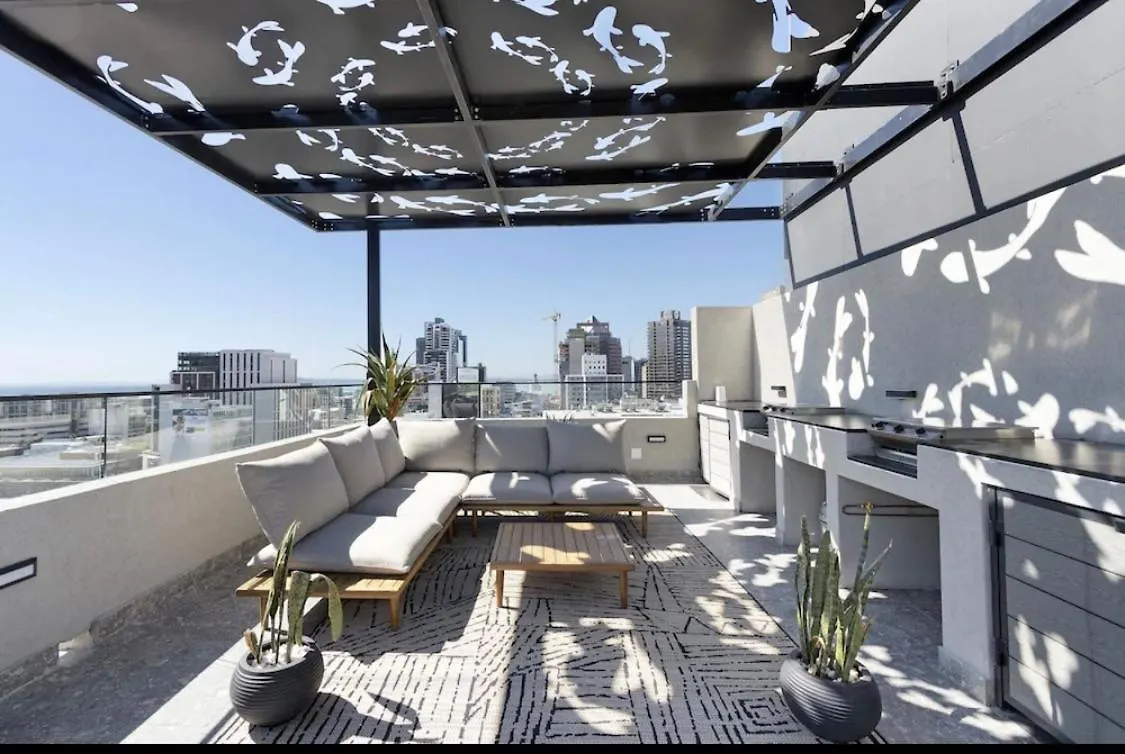 アパートホテル The Tokyo Rooftop Pool And Luxe Living ケープタウン